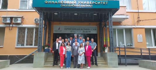 выпускники Президентской программы 2025 – 2026 учебного года защитили дипломные работы - фото - 1
